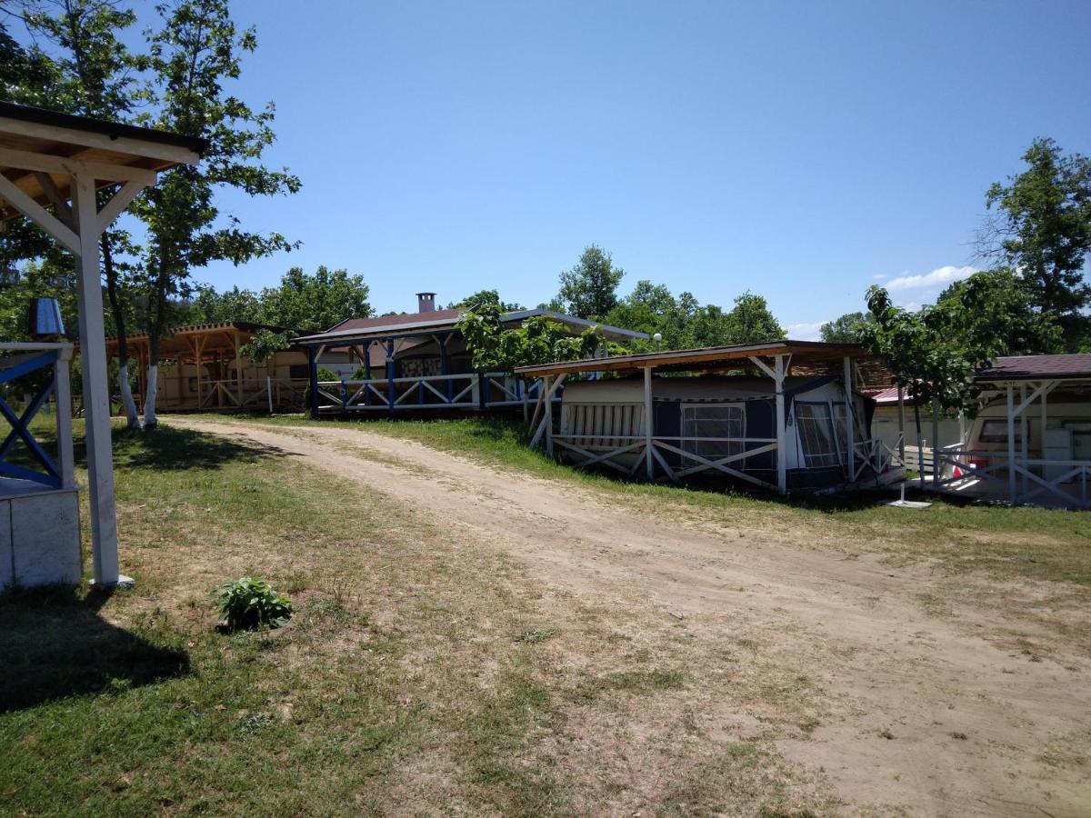 Camping Goldfish Hotel Sozopol Eksteriør billede